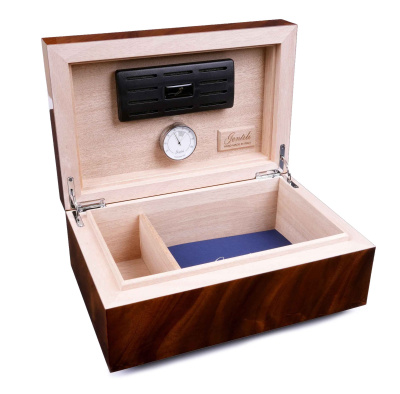 Хьюмидор Gentili Piuma на 40 сигар, H03-Piuma Хьюмидор Gentili Piuma на 40 сигар, H03-Piuma