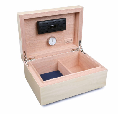 Хьюмидор Gentili Fumatore Argento на 50 сигар, Танганьика Хьюмидор Gentili Fumatore Argento на 50 сигар, Танганьика