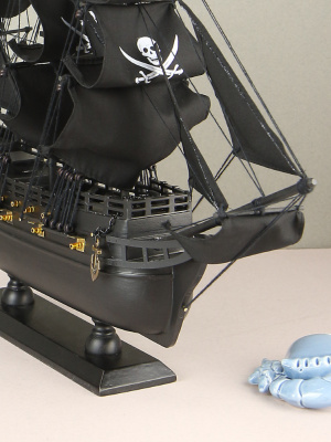 Модель парусника Черная Жемчужина Модель парусника Черная Жемчужина