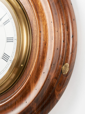 Часы настенные