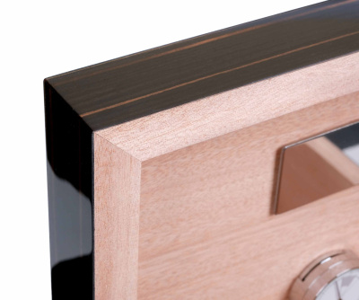 Хьюмидор Gentili Red Car на 50 сигар, Эбеновое дерево