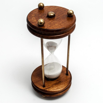 Часы песочные (~20 мин)