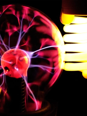 Электрический плазменный шар 10см (Тесла) Электрический плазменный шар 10см (Тесла)