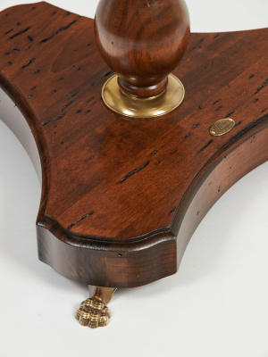 Круглый столик