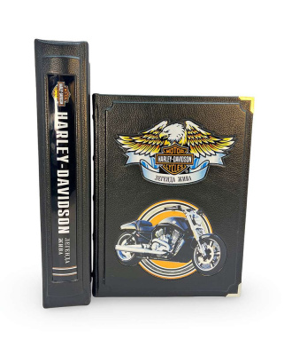 Харли Дэвидсон. Легенда жива (в коробе)