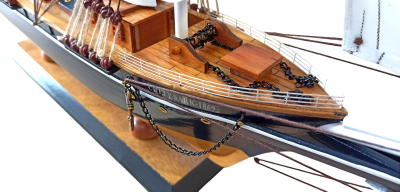 Модель парусника ''Cutty Sark'' (64 см)