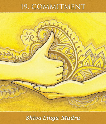 Карты Таро: "Mudras for Awakening the Energy Body"