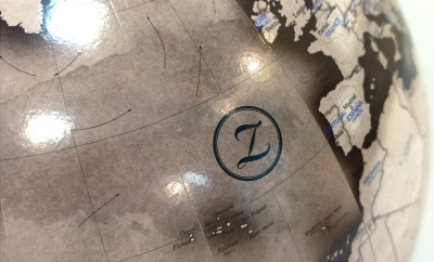 928/WB Глобус-бар напольный "Elegance - Black/Warm Grey", d=40 см (Zoffoli, Италия) (современная карта мира на английском языке) 928/WB Глобус-бар напольный "Elegance - Black/Warm Grey", d=40 см (Zoffoli, Италия) (современная карта мира на английском языке)