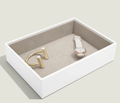 Лоток LC Designs для хранения украшений арт.70961, белый Лоток LC Designs для хранения украшений арт.70961, белый