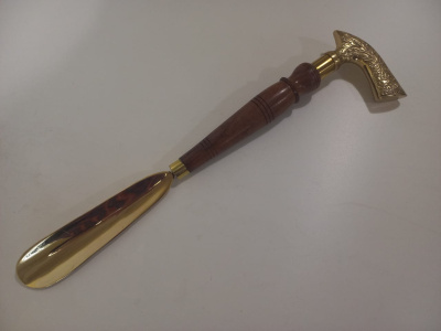 Рожок для обуви  с деревянной ручкой