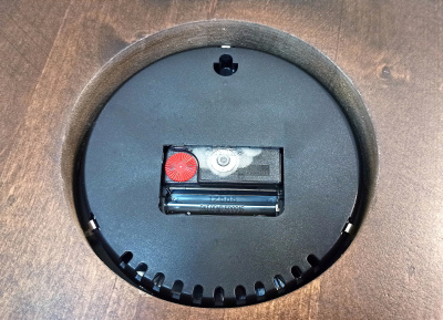 Часы в форме штурвала, С-9-Ч