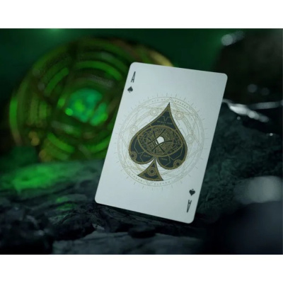 Карты "Theory11 Avengers Infinity Saga Green Edition"