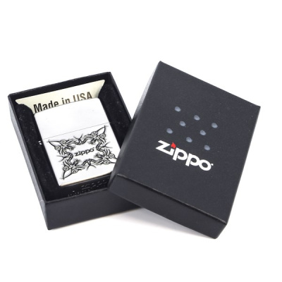 Зажигалка ZIPPO Tattoo Design, с покрытием Satin Chrome™, латунь/сталь, серебристая, 38x13x57 мм