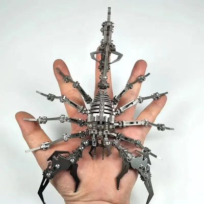 Сборная металлическая модель "Король скорпионов" Silver Plus Cyberpunk DIY
