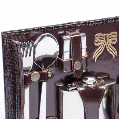 Набор в сумке-планшете из натуральной кожи «Командир-2» (2 персоны)