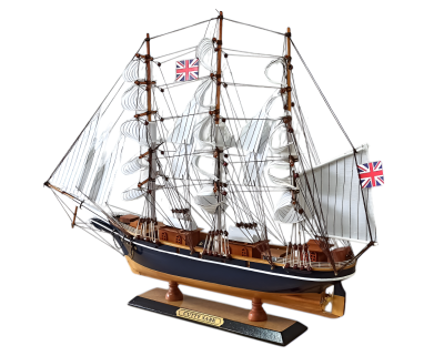Модель парусника ''Cutty Sark'' (64 см)
