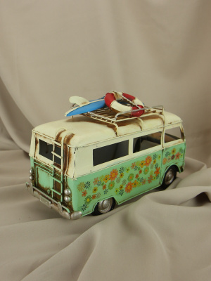 Ретро-автобус Фольксваген Т1,  'Flower Power', зеленый