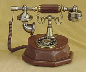 Ретро Телефон кнопочный ''Франк'' (кожа)  T307-AP2