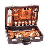 Набор подарочный «Охотник» (6 персон) с термосом и мангалом, арт.108КИ6-П1 Набор подарочный «Охотник» (6 персон) с термосом и мангалом, арт.108КИ6-П1