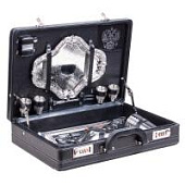 Набор подарочный «Турист» (4 персоны) с шампурами, арт.128КИ4 Набор подарочный «Турист» (4 персоны) с шампурами, арт.128КИ4